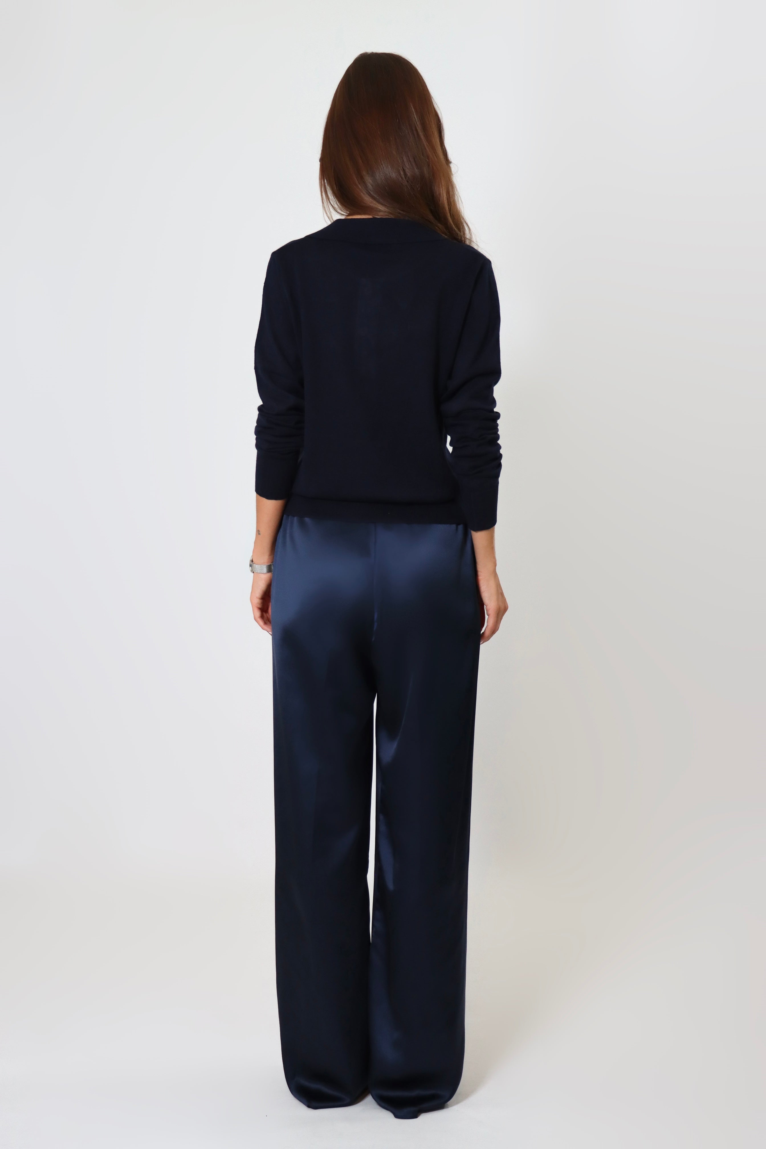 Navy satin pants with relaxed fit and mid-rise elastic waist – April Seven
