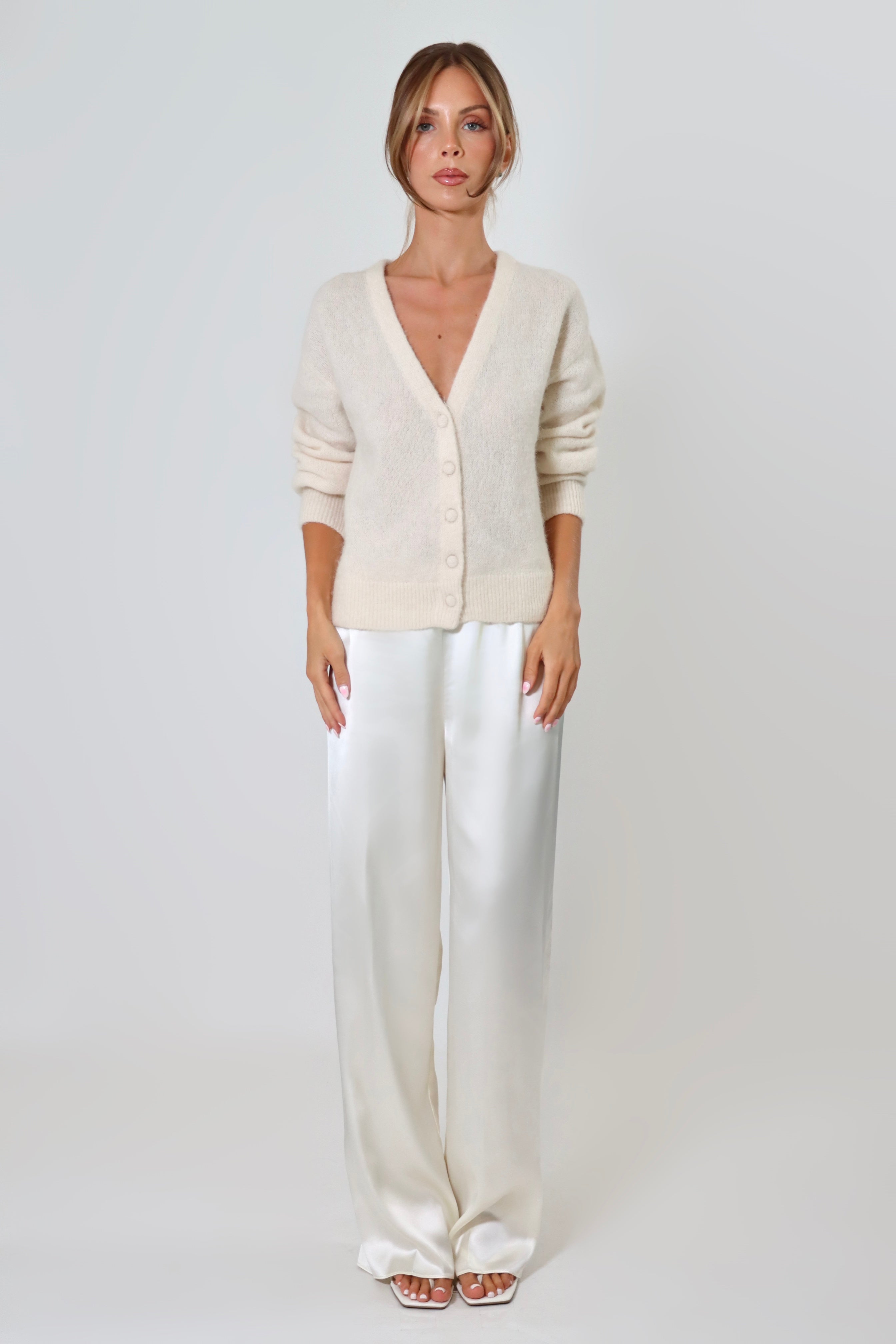 Ivory satin pants with flowy drape and wide leg – April Seven